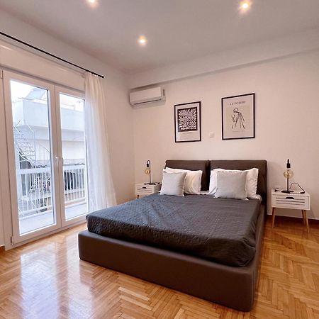 Wsd Piraeus Amazing Luxury Boutique 2Bd Apartment With Balcony Bagian luar foto