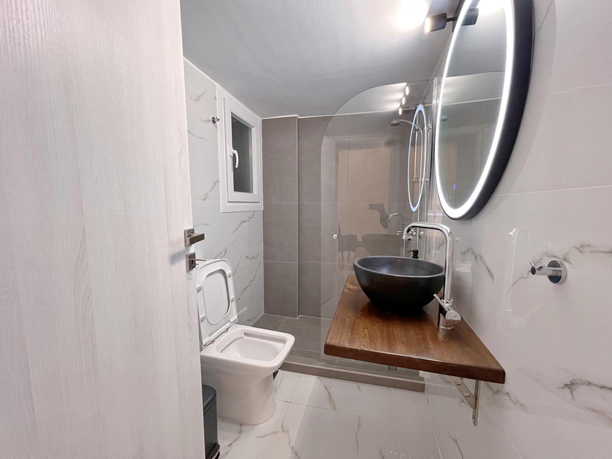 Wsd Piraeus Amazing Luxury Boutique 2Bd Apartment With Balcony Bagian luar foto