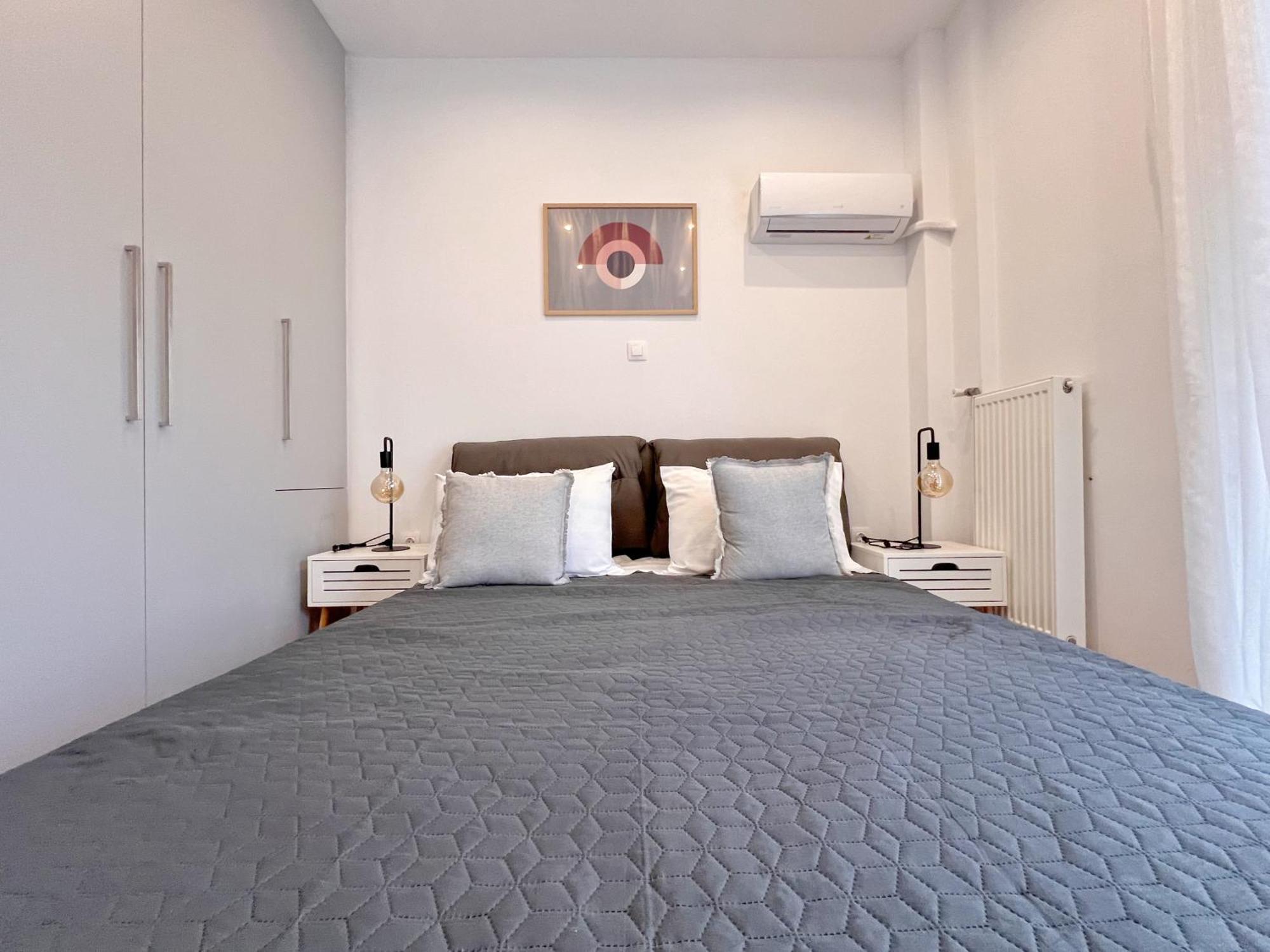 Wsd Piraeus Amazing Luxury Boutique 2Bd Apartment With Balcony Bagian luar foto