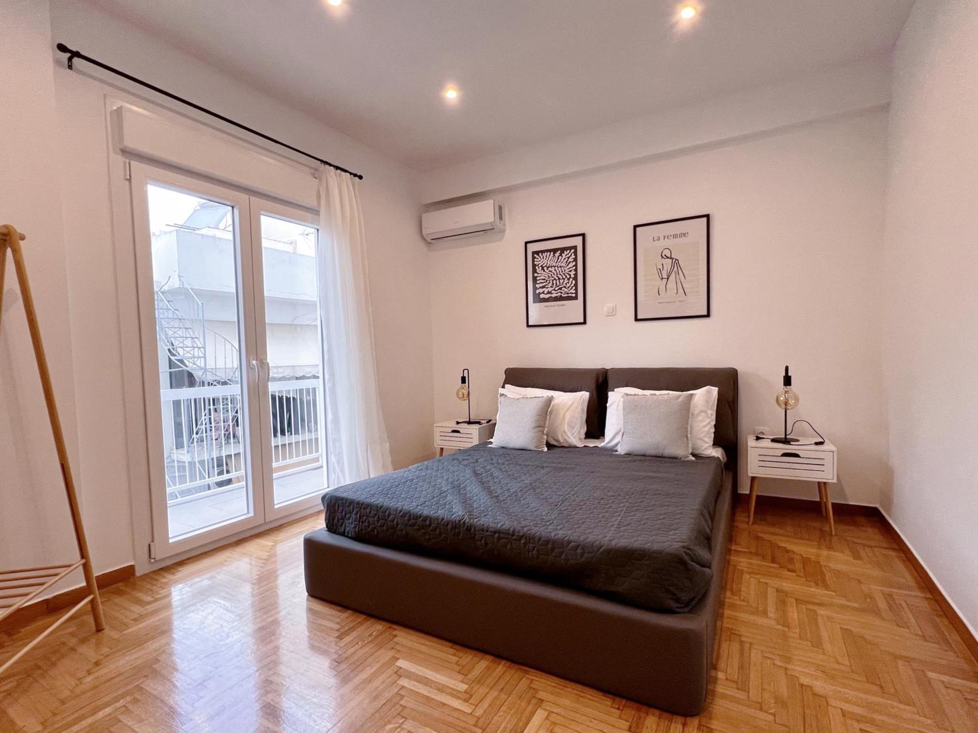 Wsd Piraeus Amazing Luxury Boutique 2Bd Apartment With Balcony Bagian luar foto
